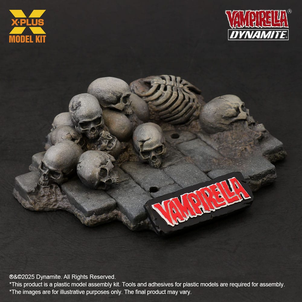 Vampirella Plastic Model Kit 1/8 Vampirella 3.0 Jose Gonzales Edition 23 cm P063568