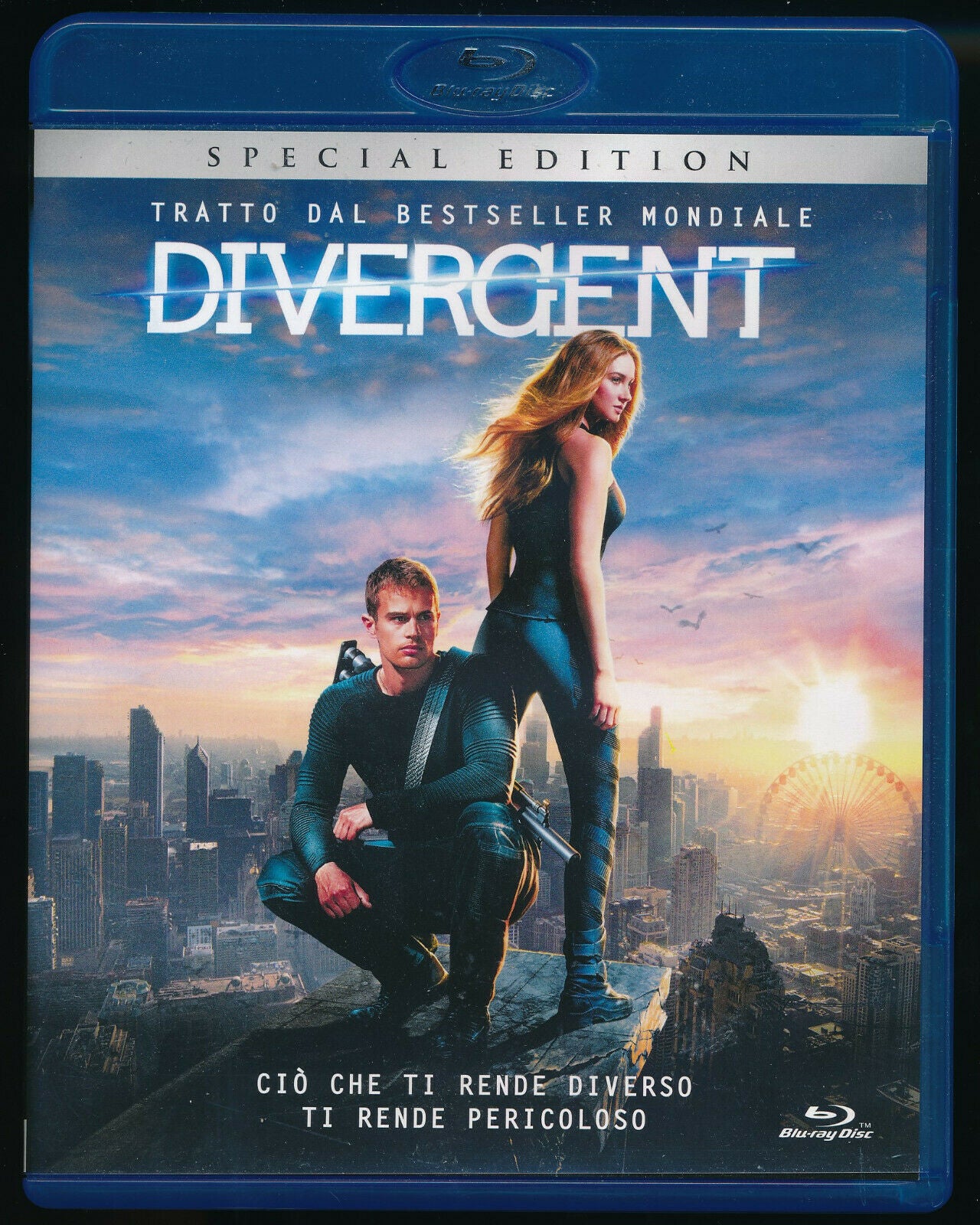 EBOND Divergent BLURAY Special Edition BLURAY D498007