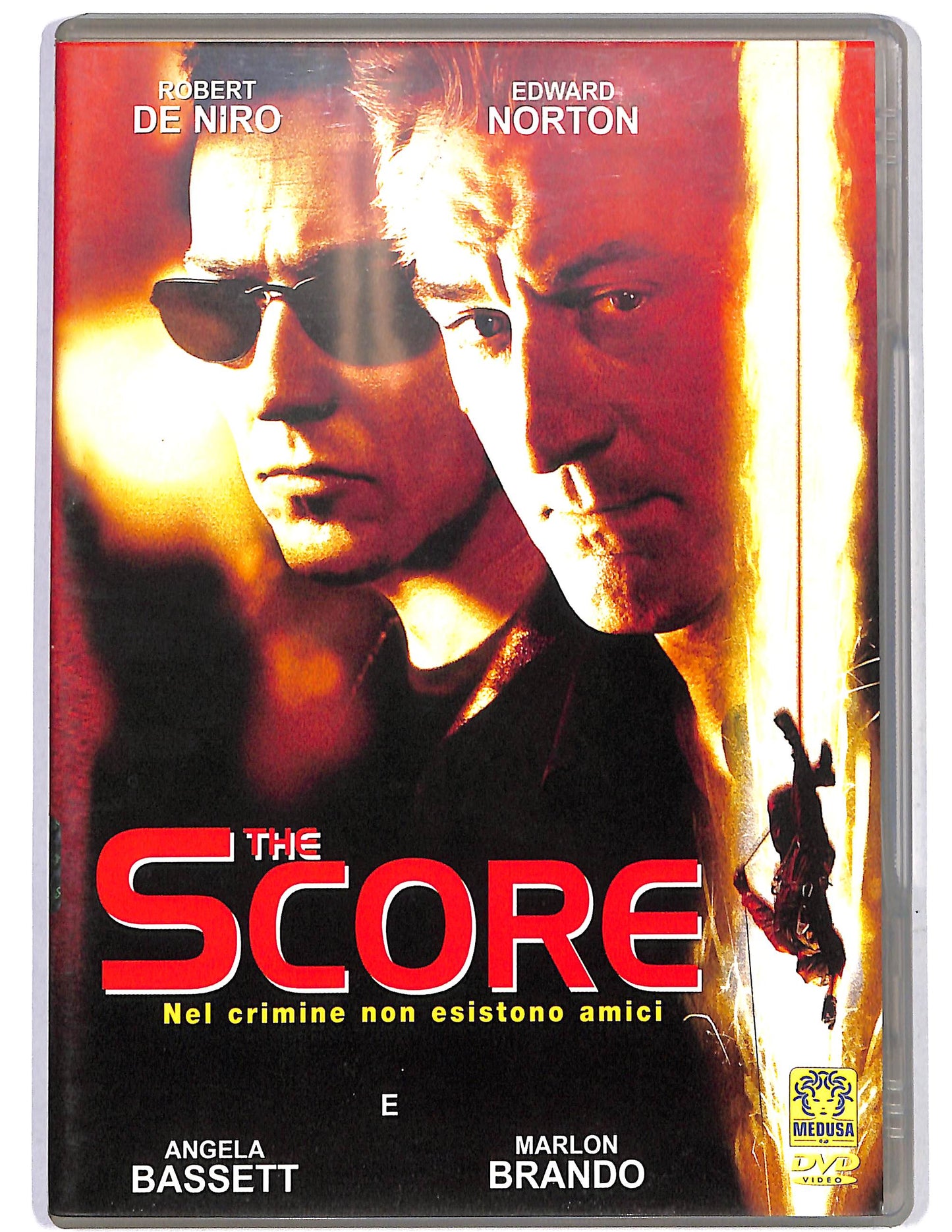 EBOND The score DVD D655157