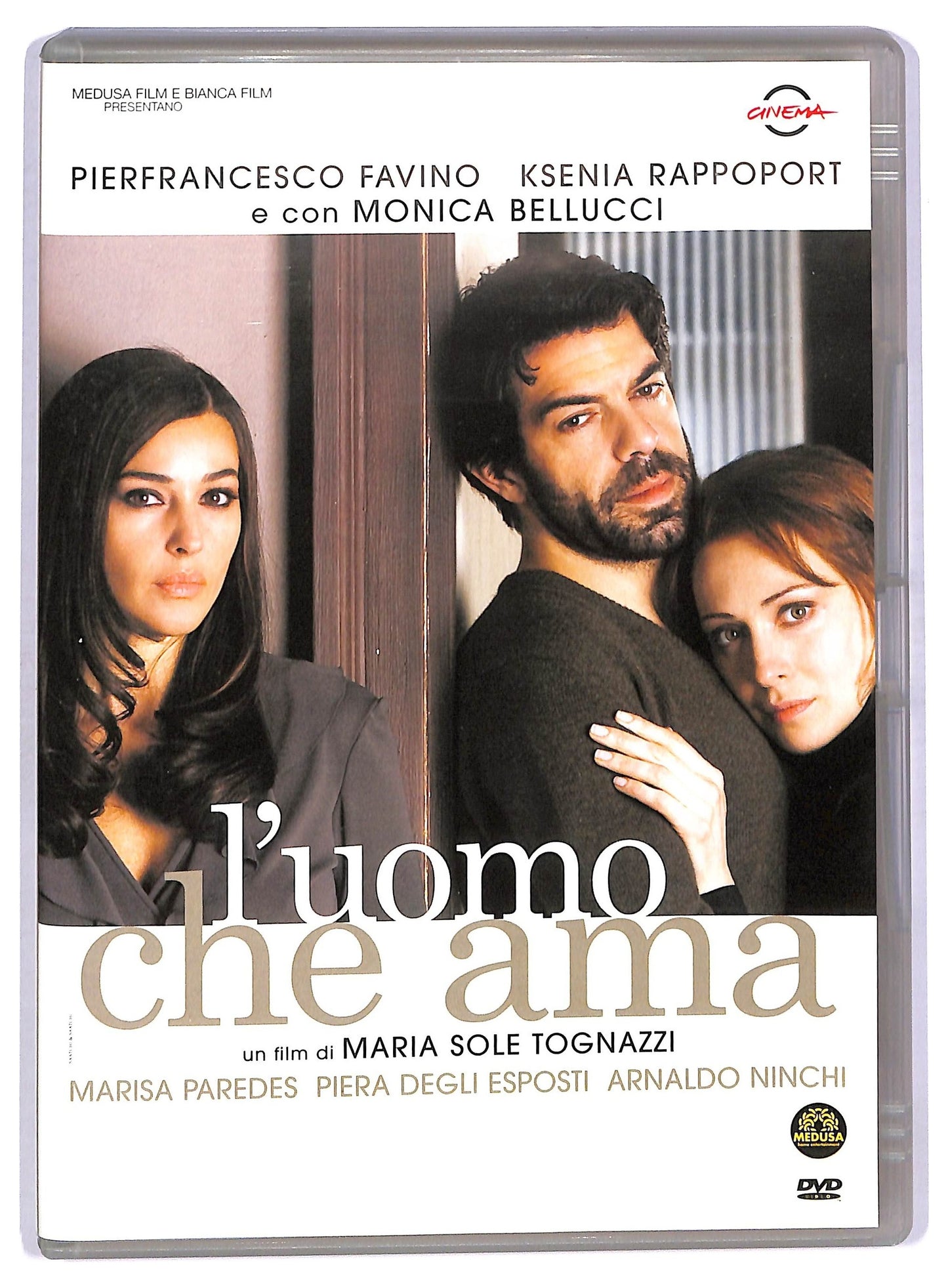 EBOND L'uomo che ama NOLEGGIO DVD D760321