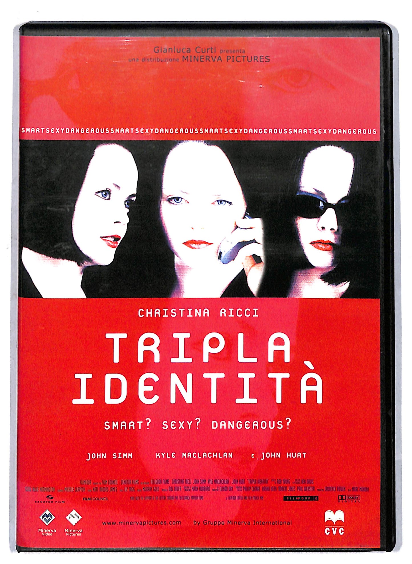 EBOND Tripla identita DVD D811218