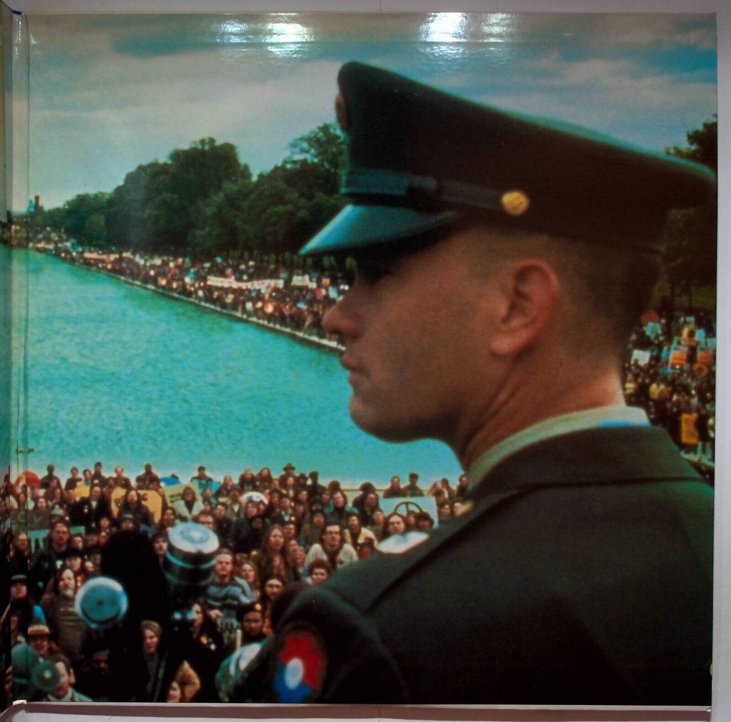 EBOND Tom Hanks Is Forrest Gump - Laser Disc Ntsc