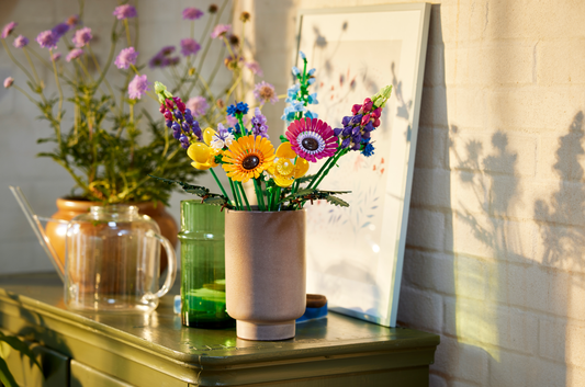 LEGO 10313 ICONS Bouquet di Fiori Sevaltici