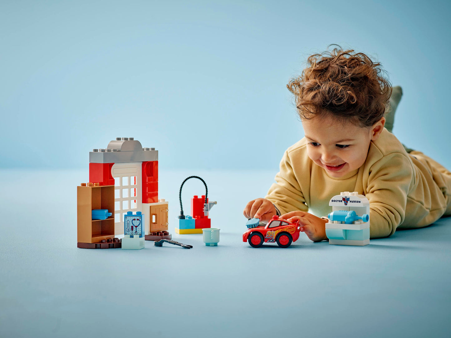 LEGO 10456 La visita di McQueen all’officina di Doc