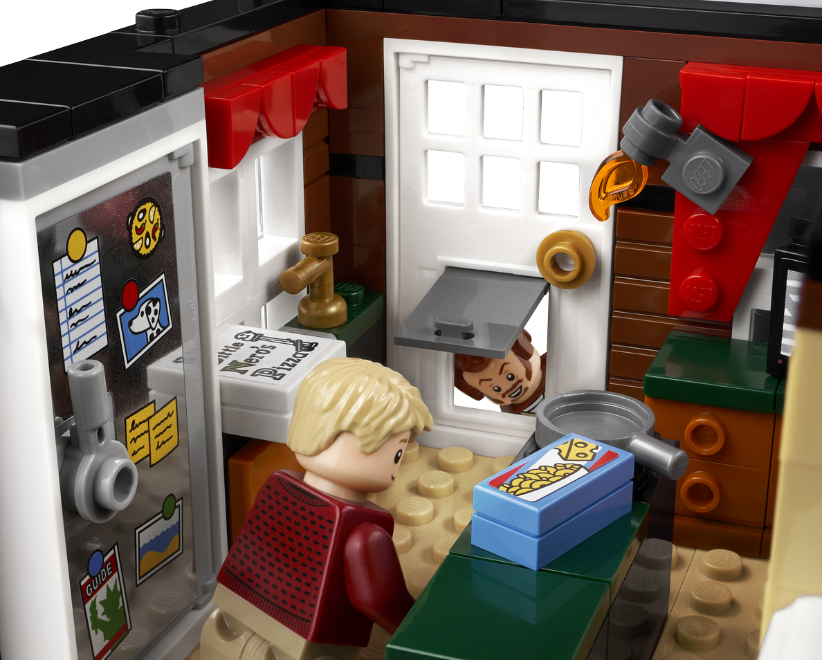 LEGO 21330 IDEAS Home Alone Mamma ho perso l'aereo