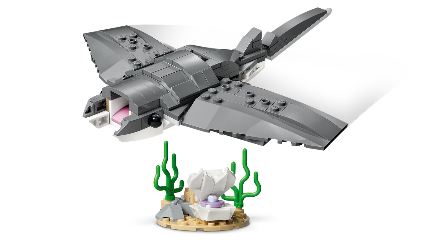 LEGO 31381 Squalo con scrigno del tesoro