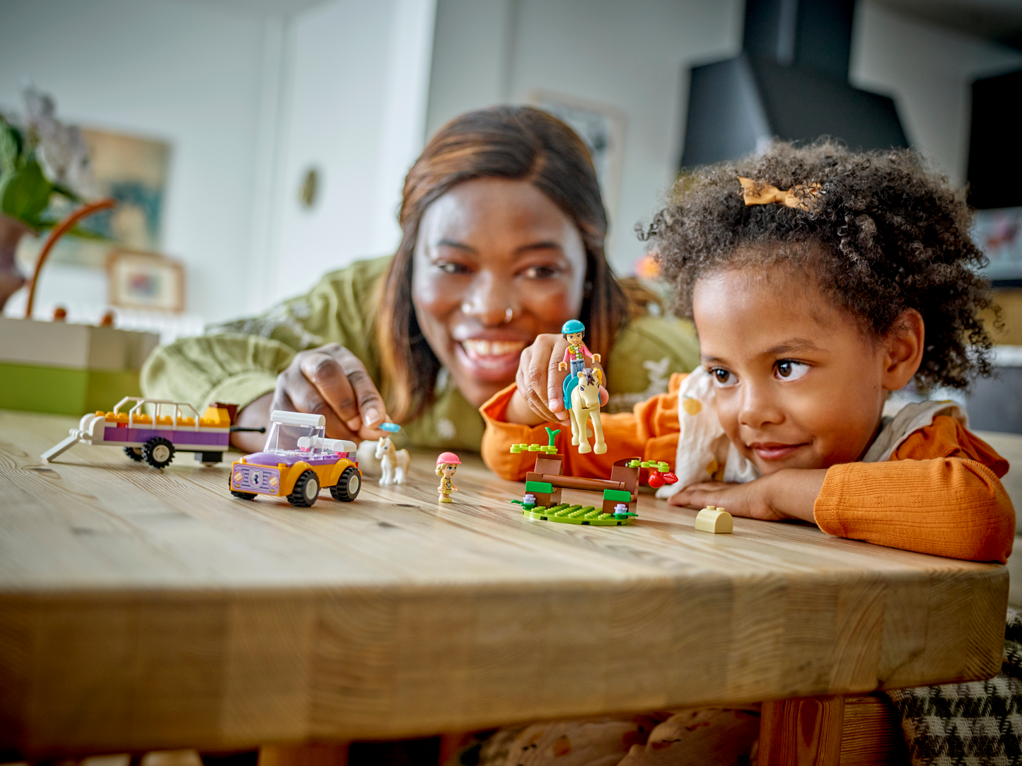 LEGO 42634 Rimorchio con cavallo e pony