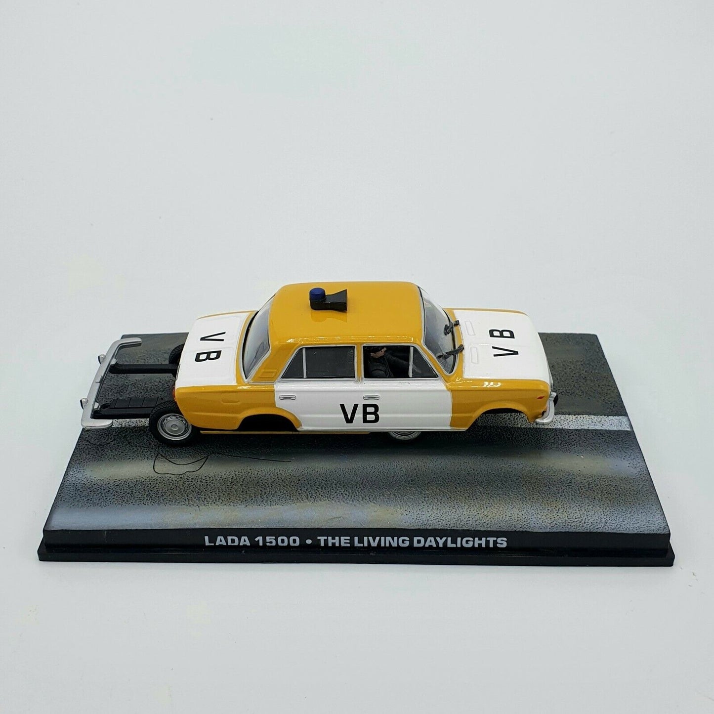 EBOND Lada 1500 - Zona pericolo - James Bond 007 Die cast Scala 1:43 S026.