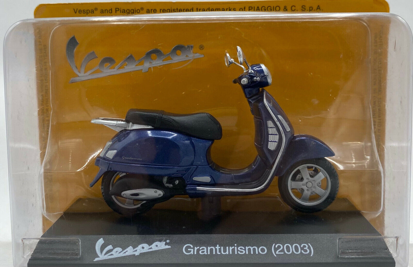 EBOND Modellino Piaggio Vespa Granturismo 2003 -1:18-0142.