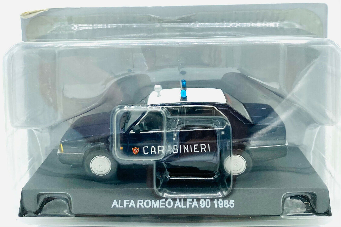 EBOND Modellino Alfa Romeo Alfa 90 - 1985 - Carabinieri - Die Cast - 1:43 - 0175