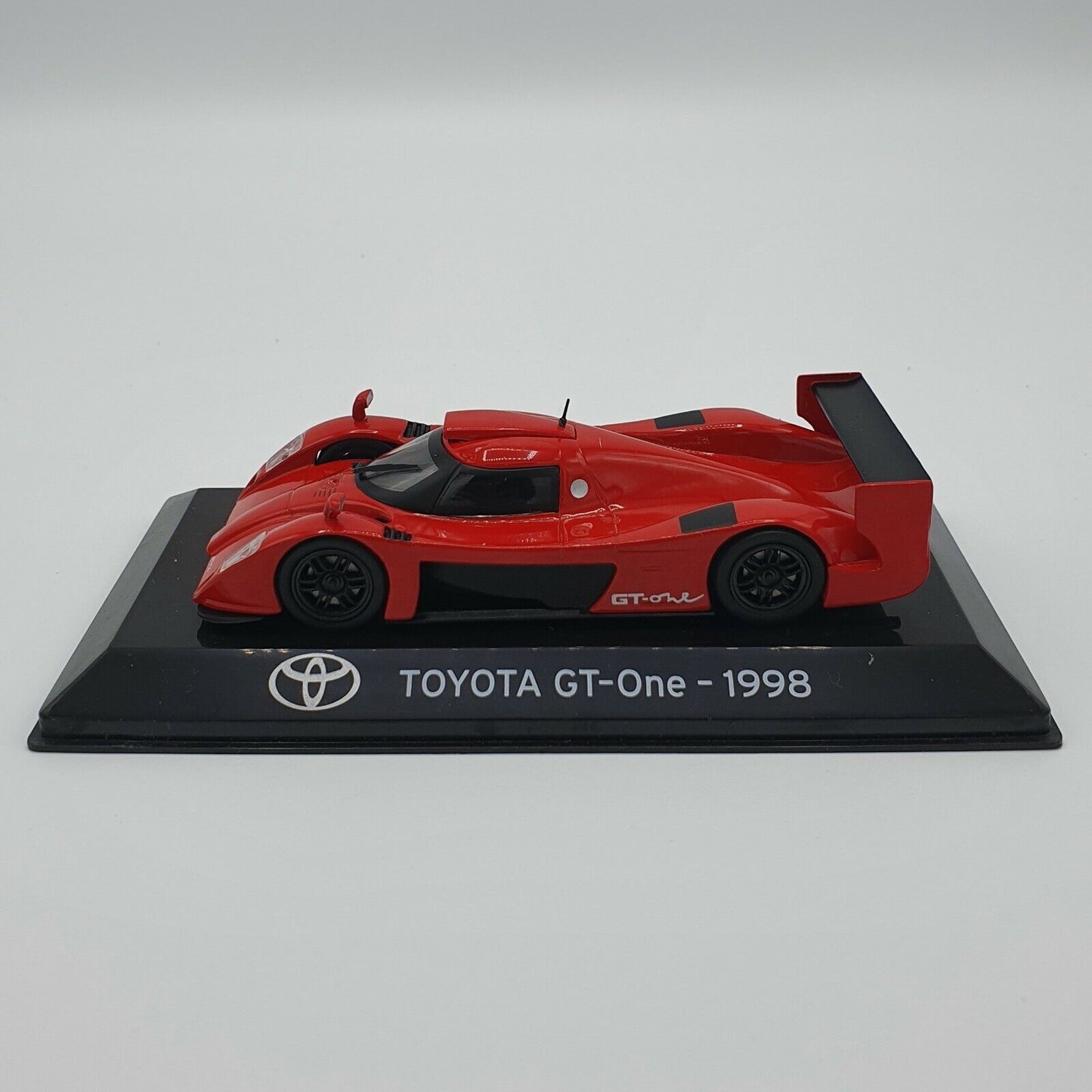 EBOND Modellino Auto Toyota GT - One - 1998 Scala 1:43 - S012.