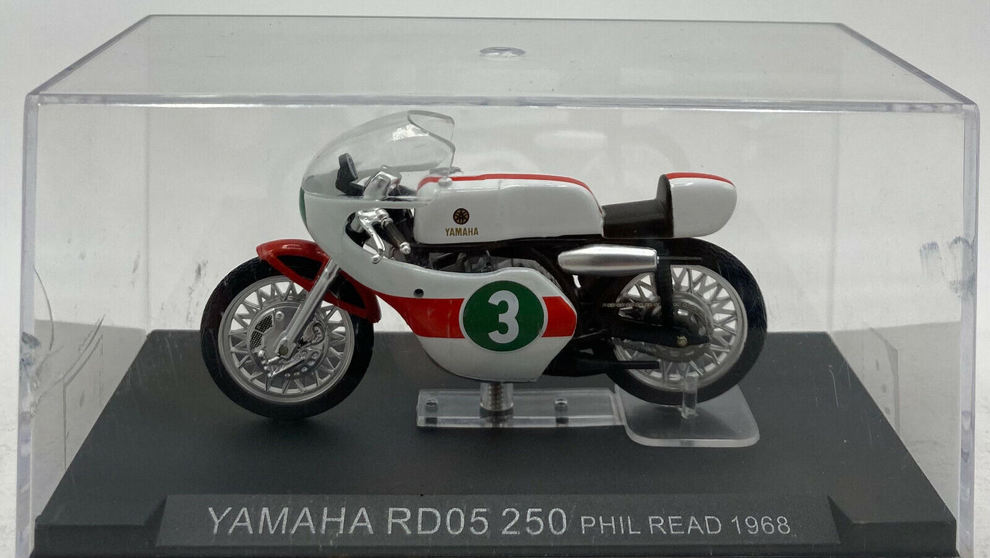 EBOND Modellino Yamaha RD05 250 - Phil Read - 1968 - Die Cast - 1:24 - 0154