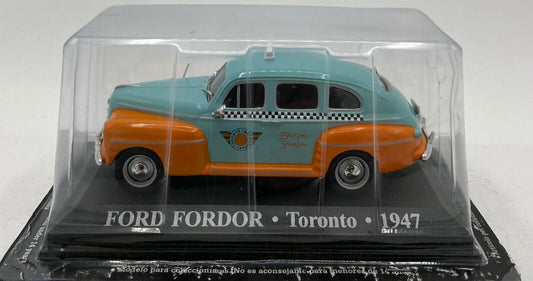 EBOND Modellino Ford Fordor Toronto 1947 - Die Cast - 1:43 - 0160