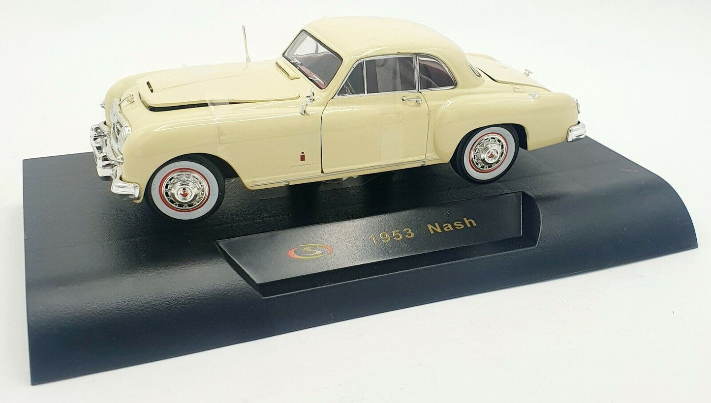 EBOND Modellino 1953 Nash - Scala 1:32 S045.