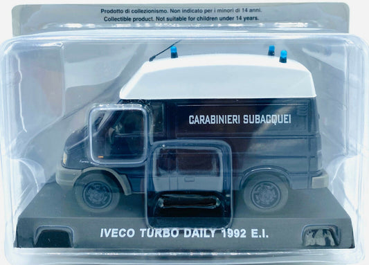 EBOND Iveco Turbo Daily 1992 E.I. - Carabinieri - Die cast - 1:43 - 0177
