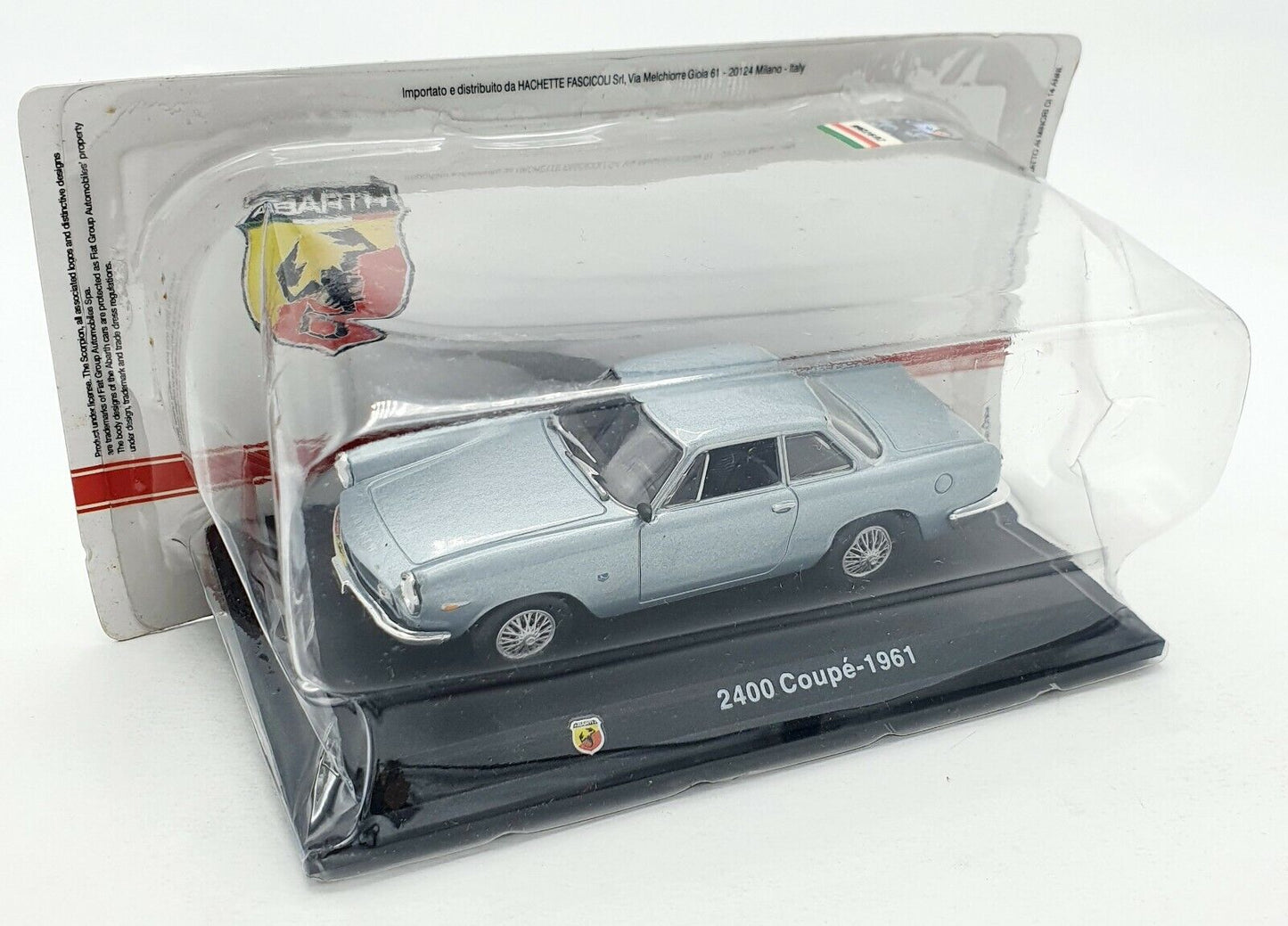 EBOND Modellino 2400 Coupe - 1961 - Scala 1:43 0052.