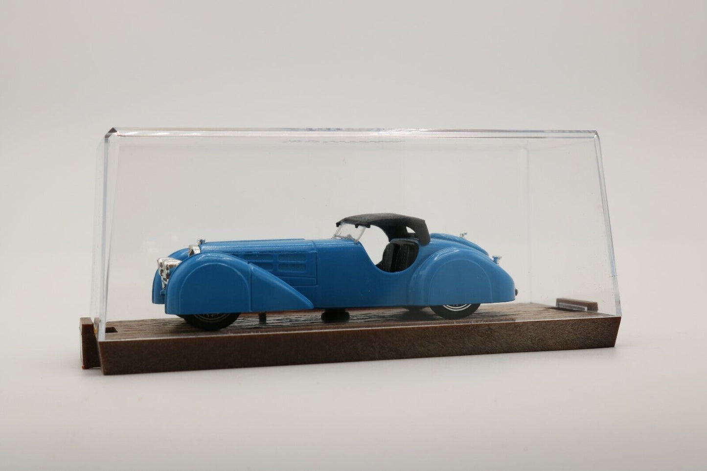 EBOND Bugatti 57S Roadster 1936 HP 165 1936 Brumm R 170 Scala 1:43 S028.