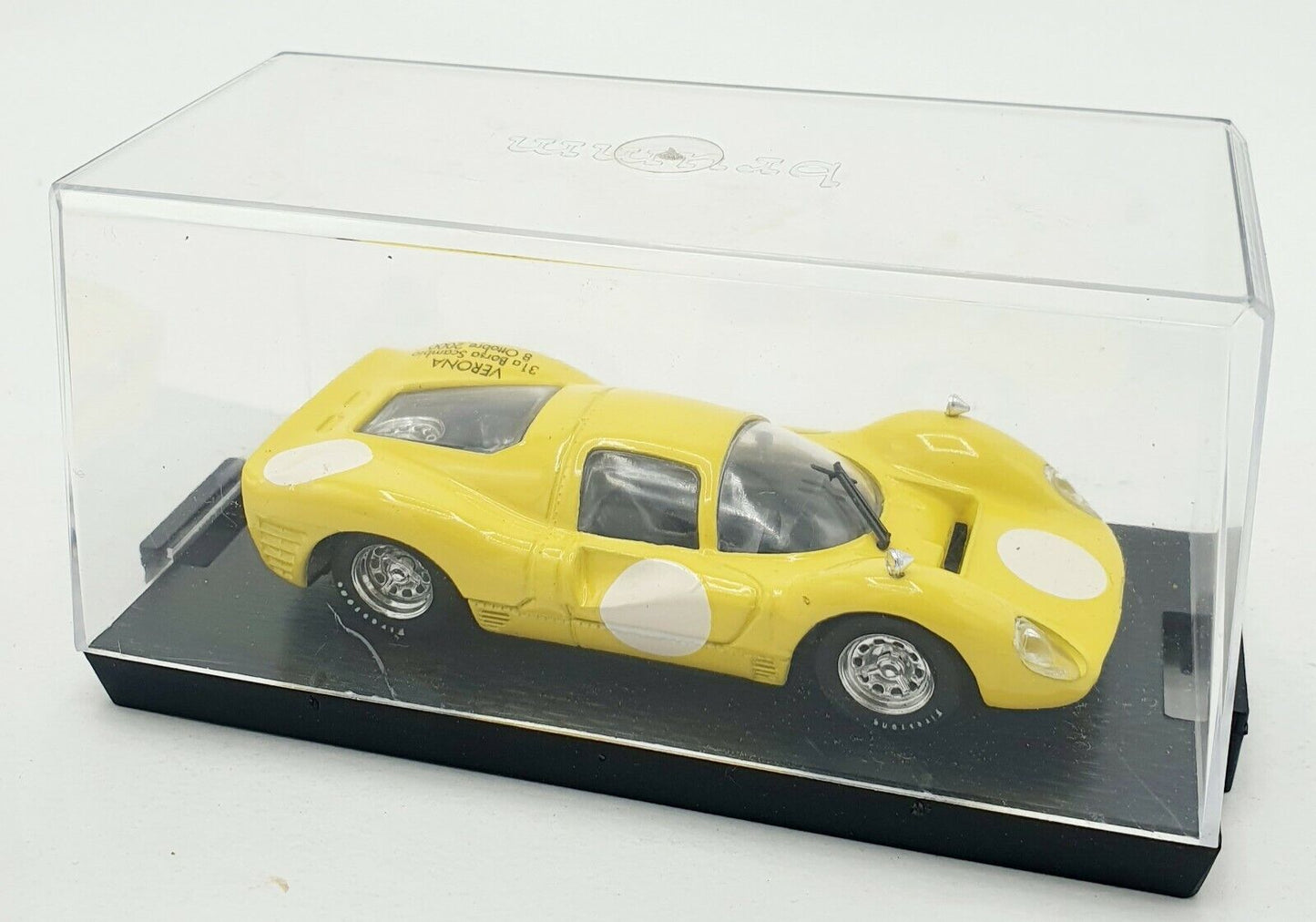 EBOND Modellino Ferrari F330P3 1966 - Limited Edition 2000 - Brumm - 1:43 S033.