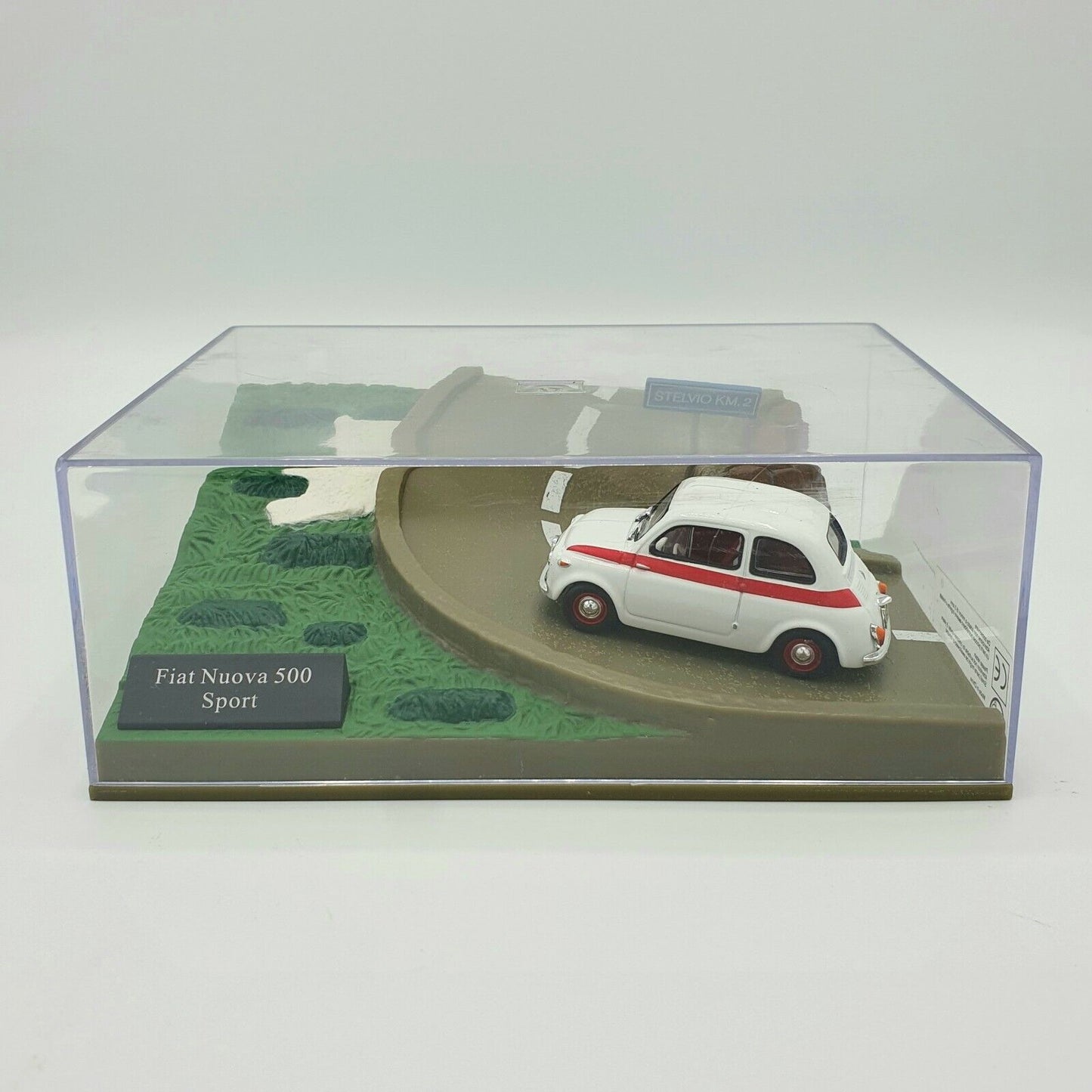 EBOND Modellino Auto Fiat Nuova 500 Sport diorama Scala 1:43 - S022.