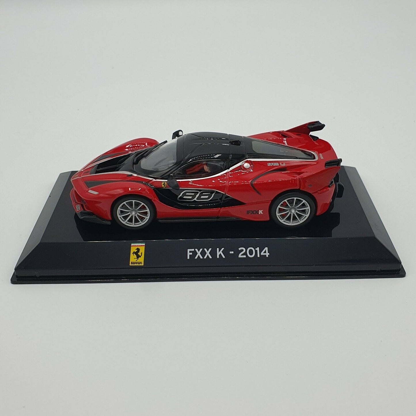 EBOND Modellino Auto Ferrari FXX K - 2014 Scala 1:43 - S012.