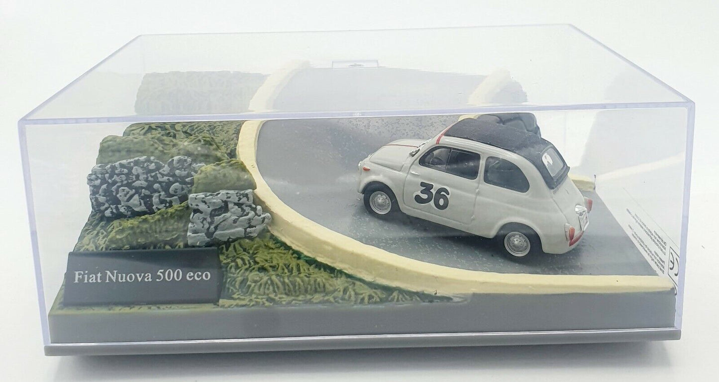 EBOND Modellino Auto Fiat Nuova 500 eco Diorama Scala 1:43 - 0061