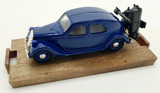 EBOND Modellino Lancia Aprilia berlina 47HP - 1939.44 - R60 - Brumm - 1:43 S033.