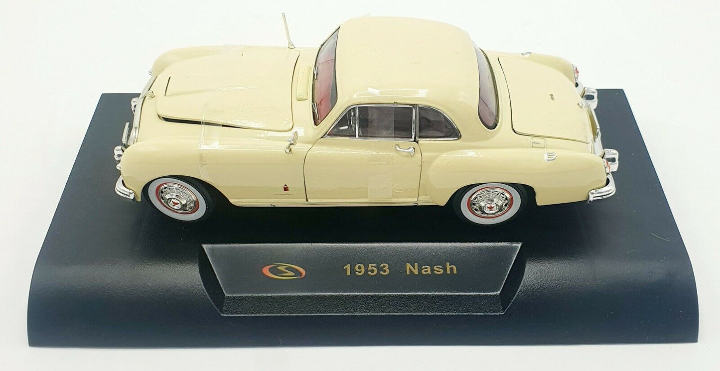 EBOND Modellino 1953 Nash - Scala 1:32 S045.