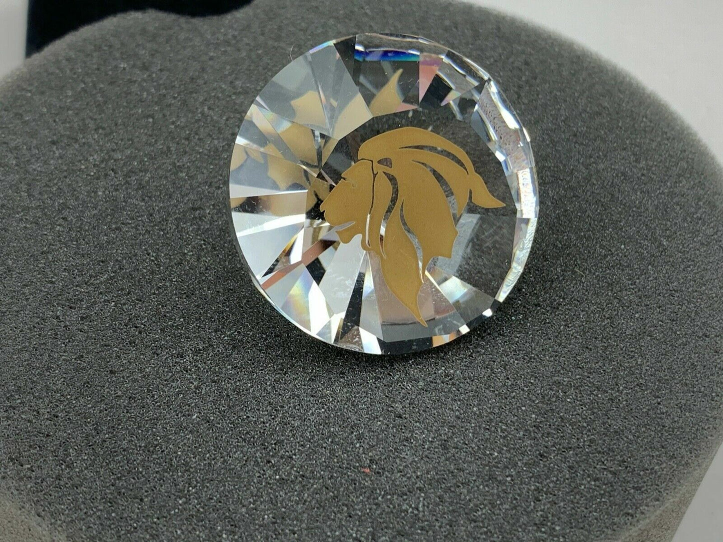 Swarovski 5135902 SCS Figura Testa di Leone - 4,2 cm. - 0112.