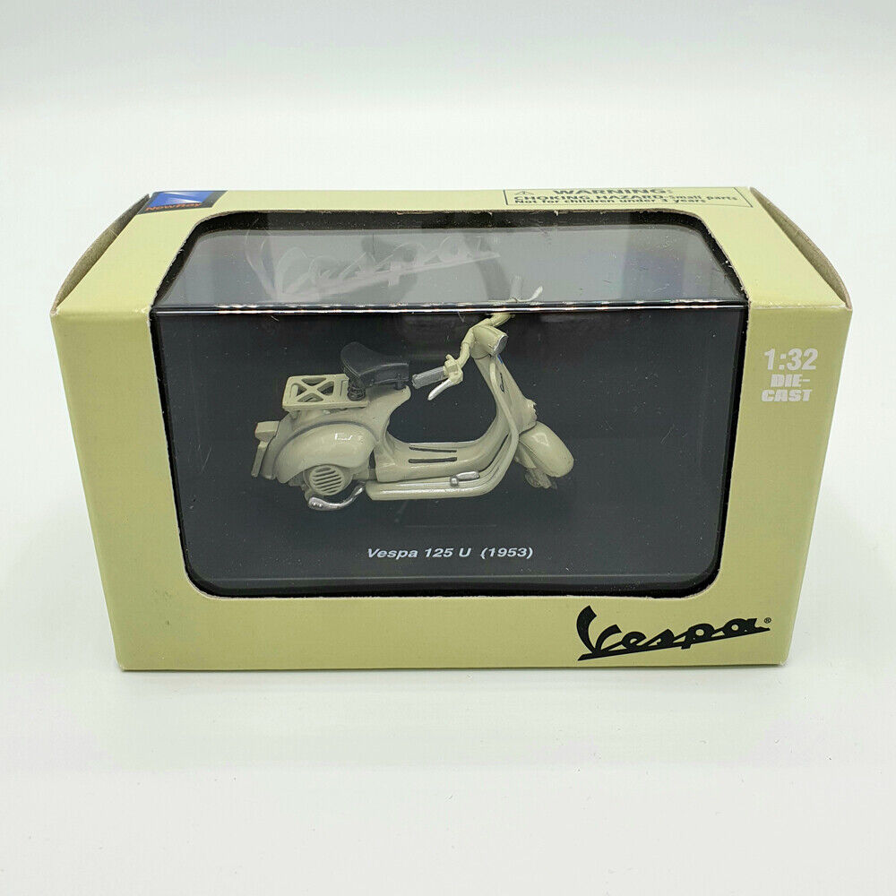 EBOND Modellino Moto Vespa 125 U 1953 Scala 1:32. S002