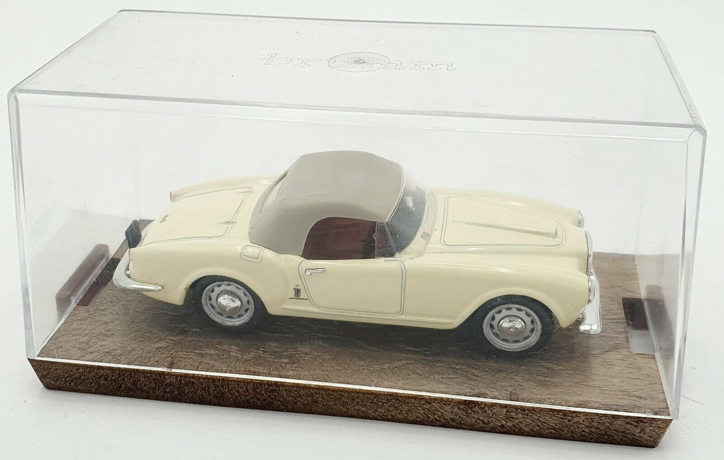 EBOND Modellino Lancia B24 spider - HP 115 - 1955 - R132 - BRUMM - 1:43 - S035.