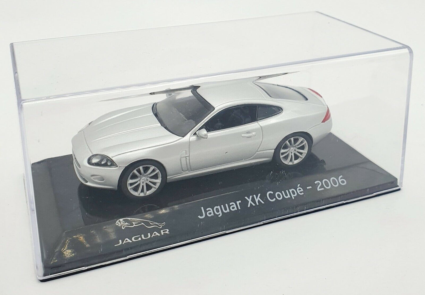 EBOND Jaguar XK Coupe- 2006 - Die cast - 1:43 S031.