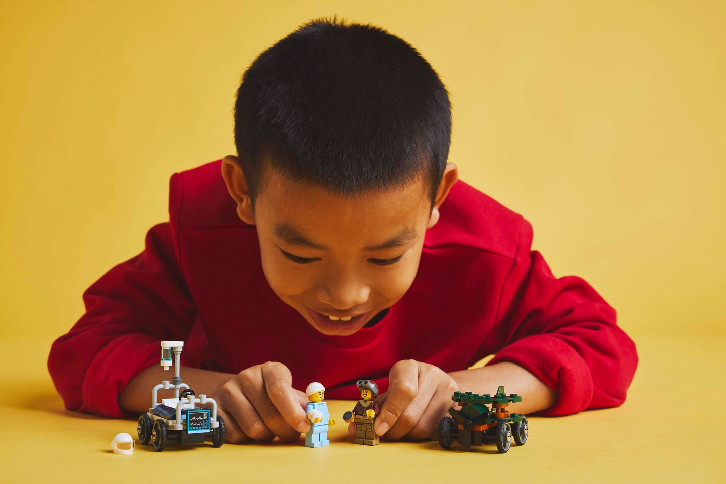 LEGO 60459 Pack veicoli da corsa: aereo contro letto d’ospedale