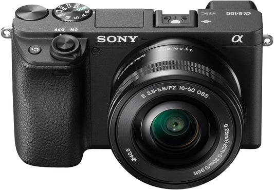 Sony Alpha 6400 con obiettivo 16-50