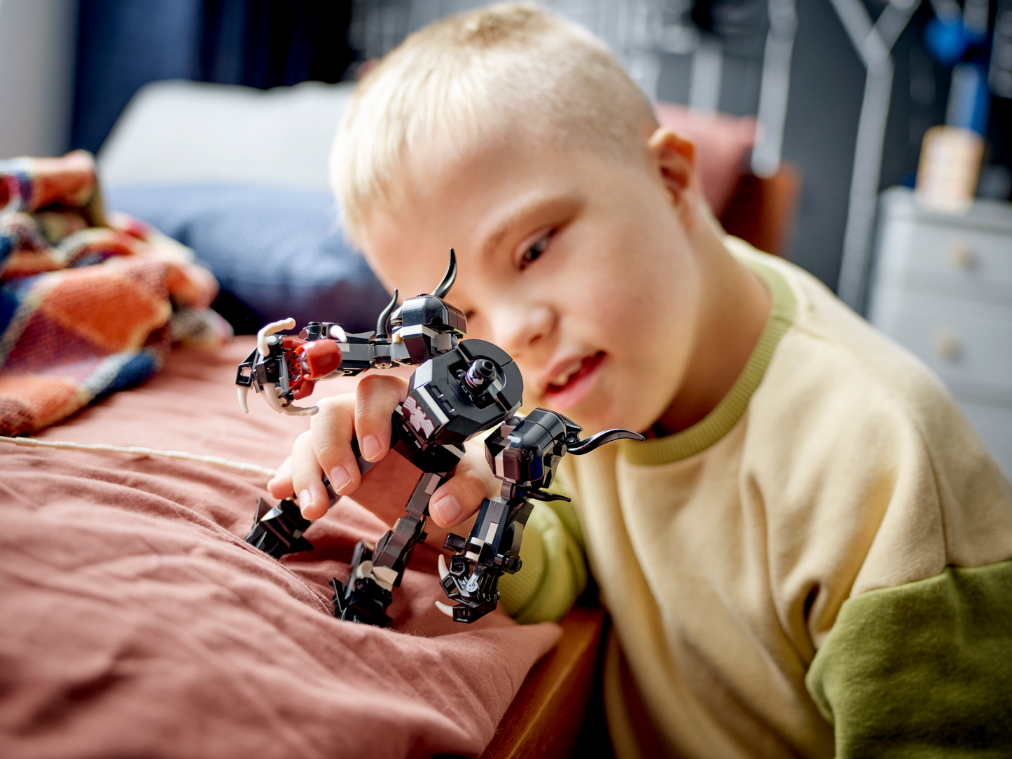 LEGO 76276 Mech di Venom vs. Miles Morales