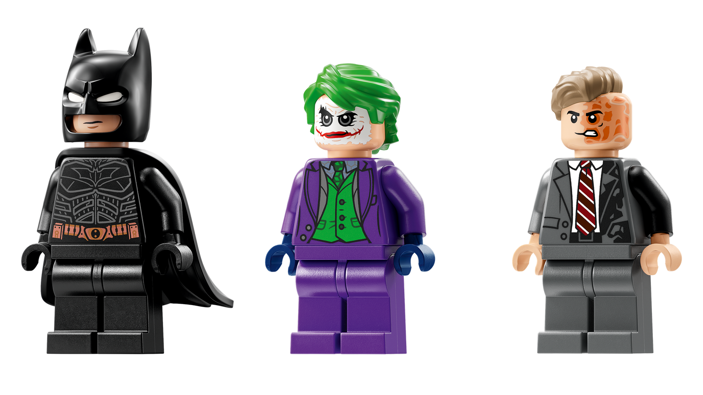 LEGO 76303 Tumbler di Batman™ contro Two-Face™ e The Joker™