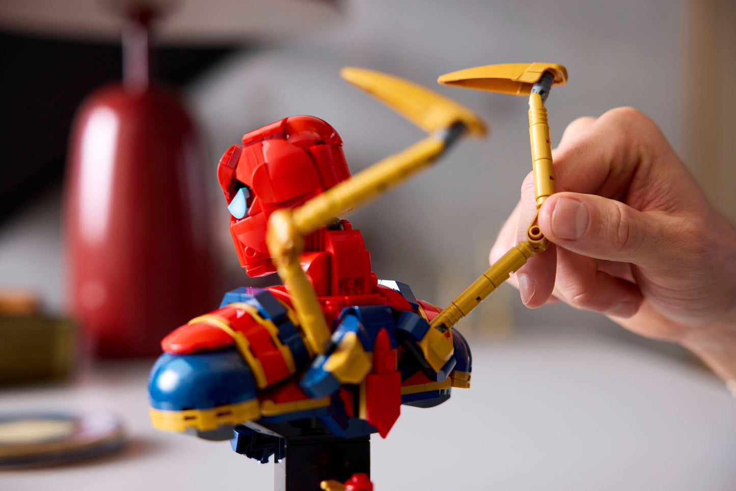 LEGO 76326 Busto di Iron Spider-Man
