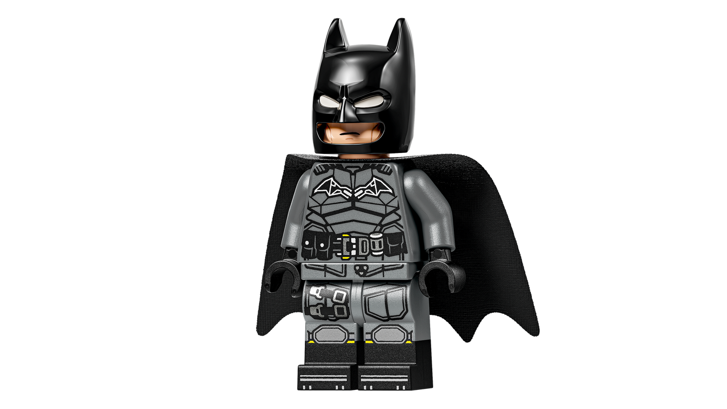 LEGO 76332 Batmobile™ di Batman™