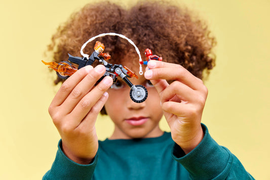 LEGO 76335 Spider-Man vs. Ghost Rider in motocicletta