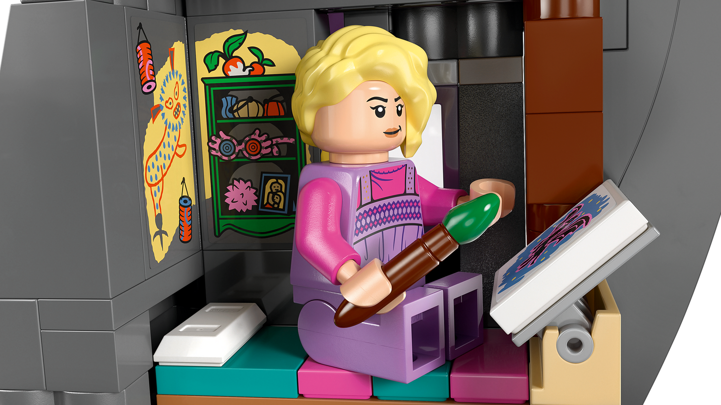 LEGO 76467 La casa di Luna Lovegood