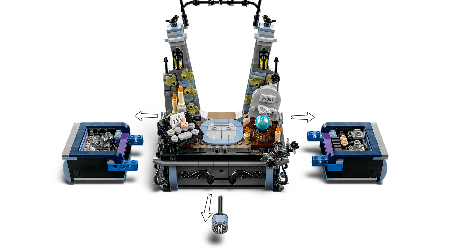 LEGO 76780 Personaggio di Mercoledi Addams