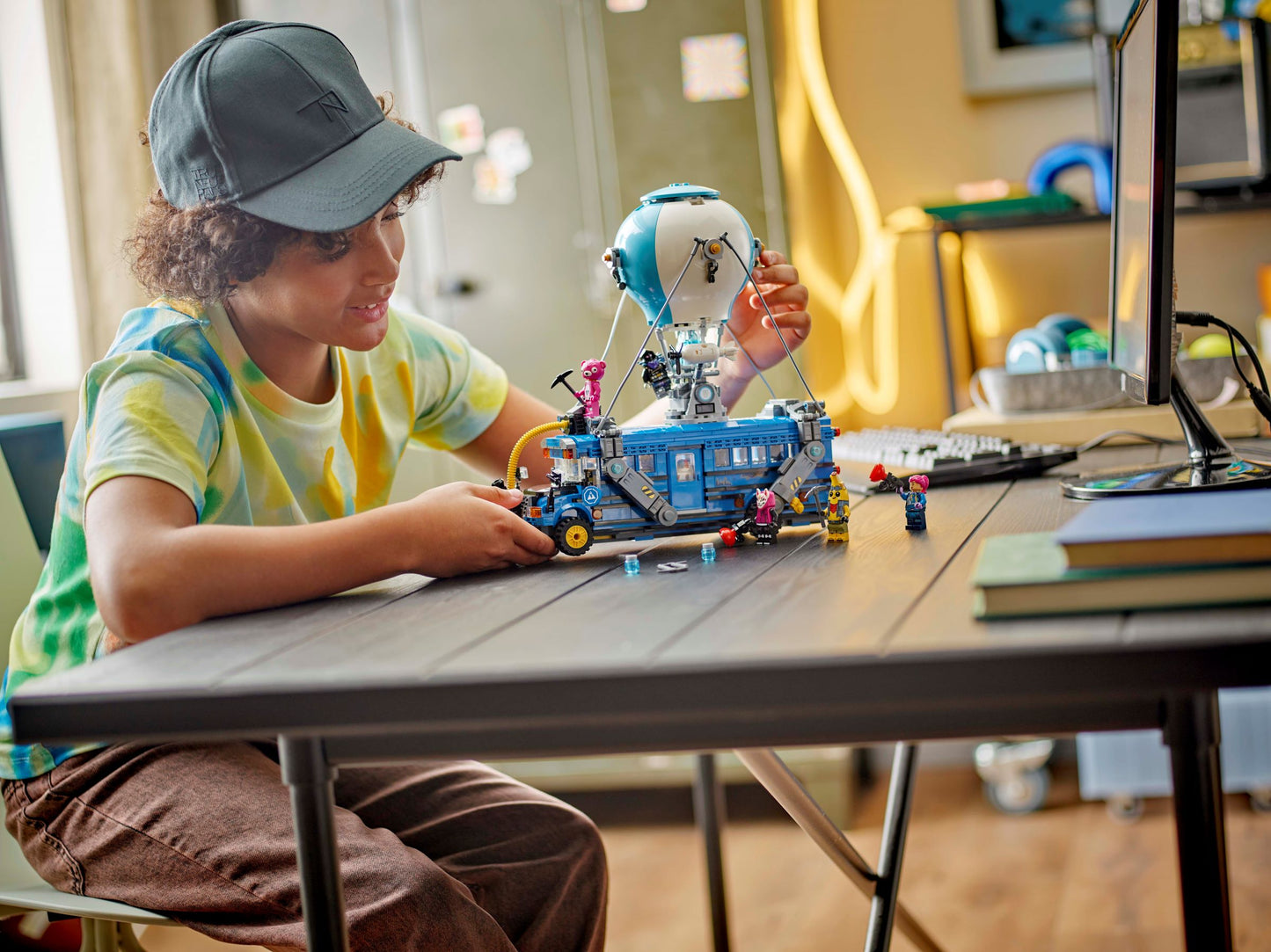 LEGO 77073 Bus della battaglia