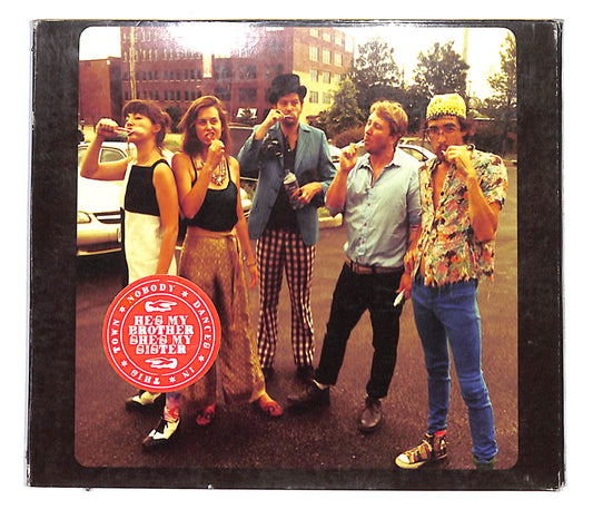 EBOND He's My Brother She's My Sister - Nobody Dances In This Town CD CB058349