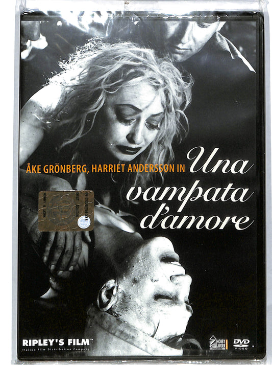 EBOND Una vampata d'amore EDITORIALE DVD DB616134