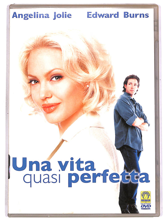 EBOND Una vita quasi perfetta DVD DB649316