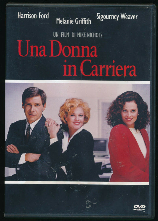 EBOND Una Donna In Carriera DVD DB669662