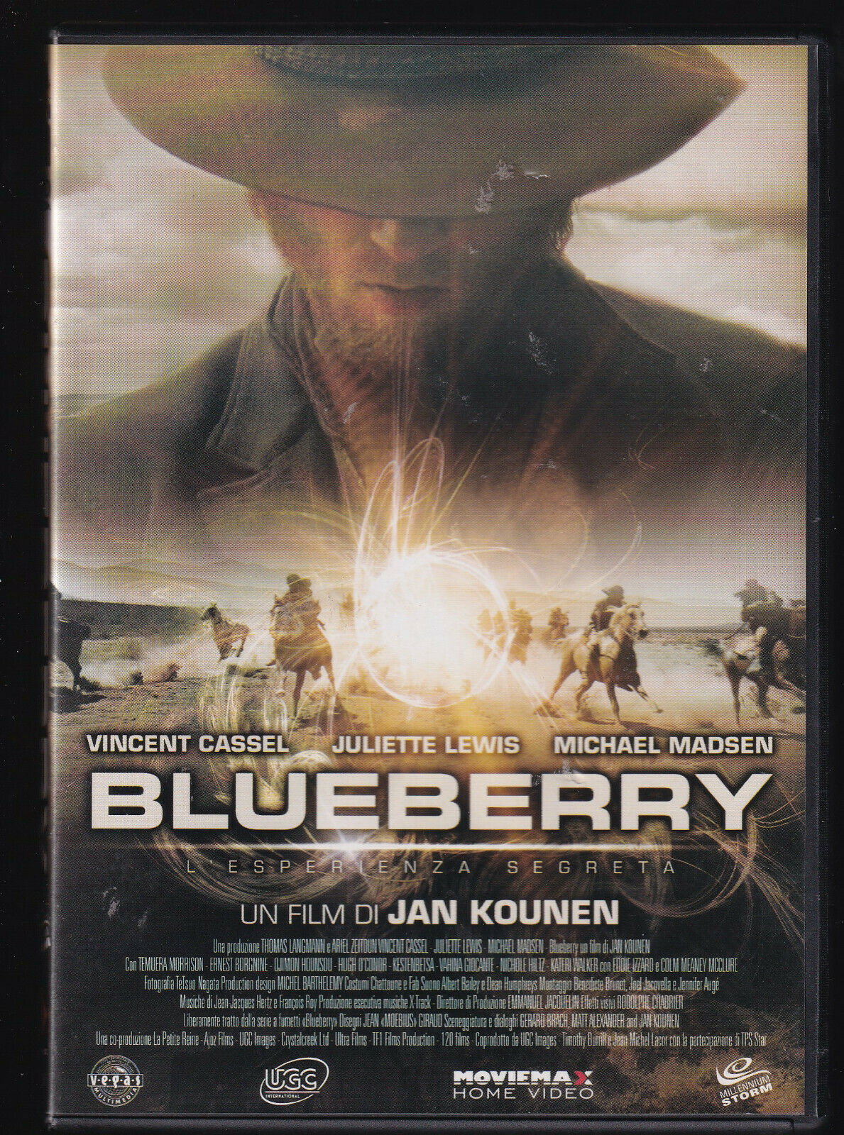 EBOND Blueberry DVD DB685633