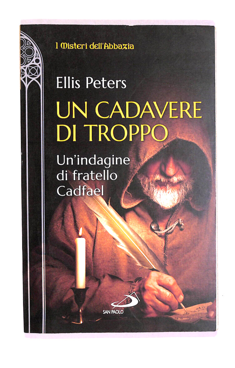 EBOND Un Cadavere Di Troppo Libro LI011263