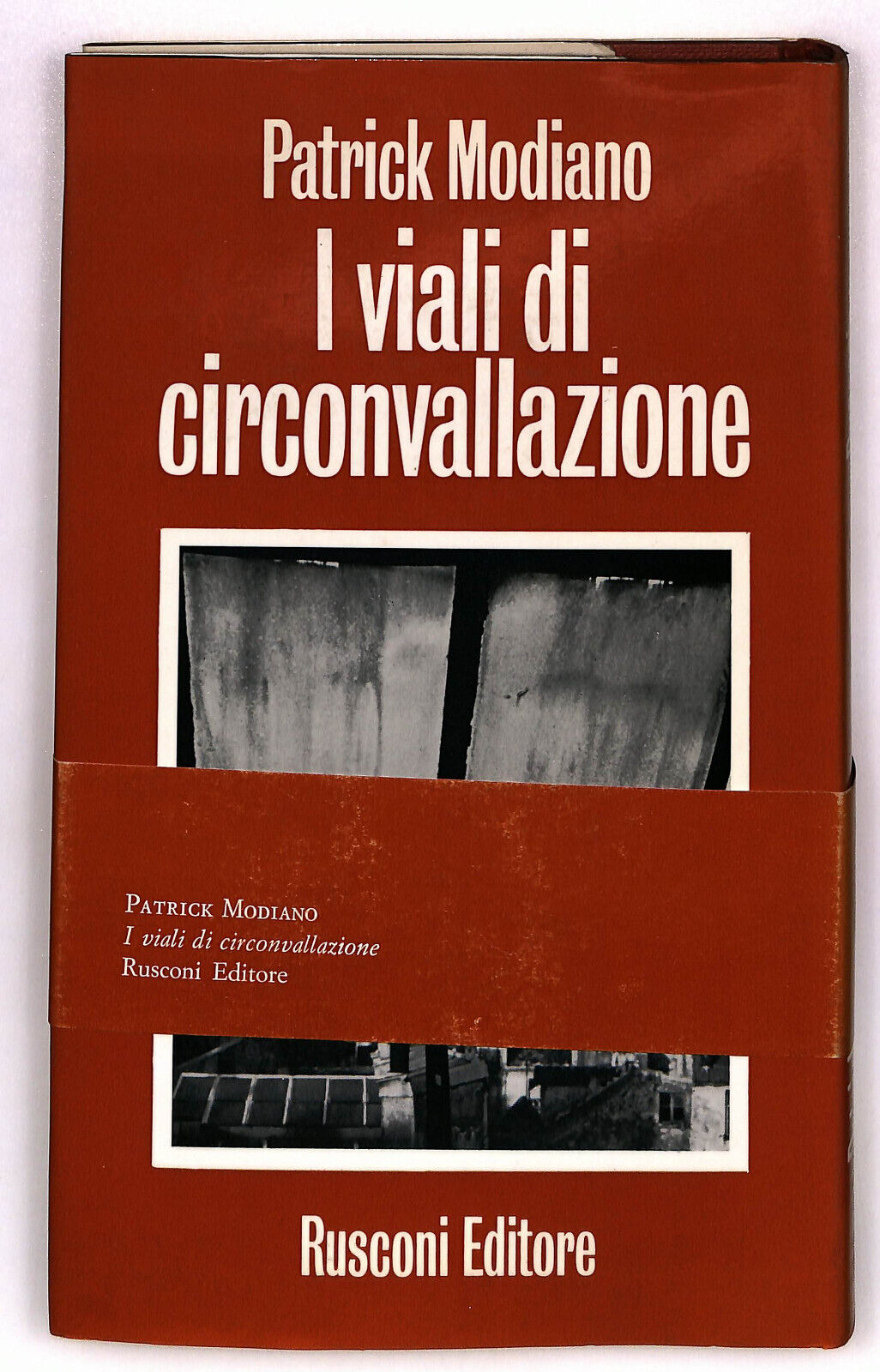 EBOND I Viali Di Circonvallazione Patrick Modiano Libro LI036334