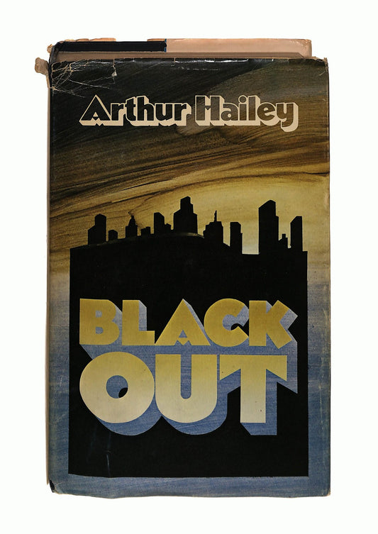 EBOND Black Out Arthur Haileye 1980 Libro LI037202