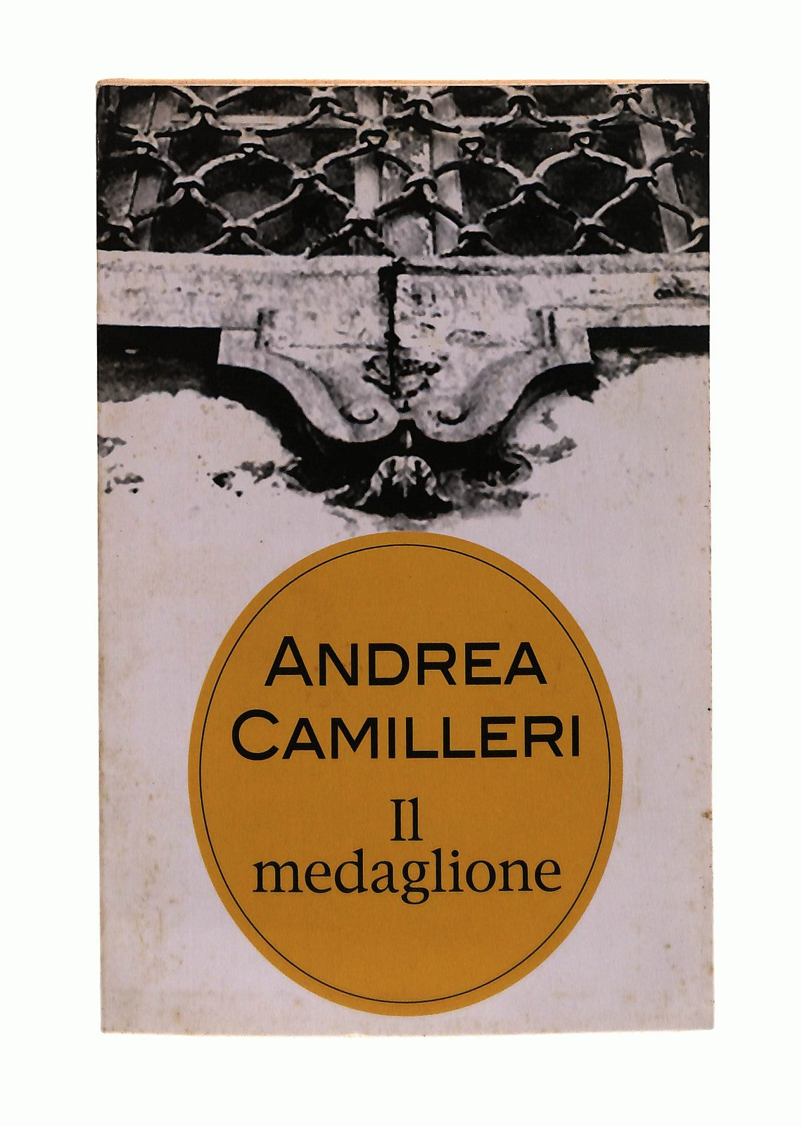 EBOND Il Medaglione Andrea Camilleri Mondolibri Libro LI043307